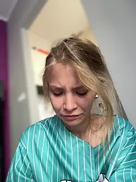 Snapshot of AnastasiaAniess chatting on 03-14-25, 10:50 AnastasiaAniess online show from 03-14-25, 10:50