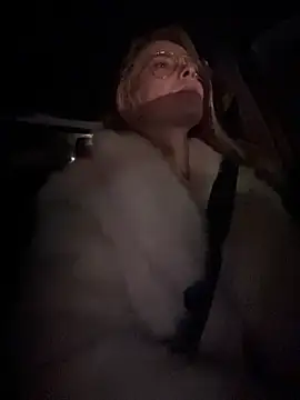 Snapshot of AnastasiaAniess chatting on 10-27-25, 07:51 AnastasiaAniess online show from 10-27-25, 07:51