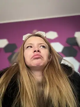 AnastasiaAniess online show from 03-07-26, 07:49