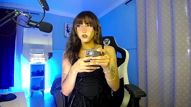charlottesexxx online show from 05-04-26, 09:44