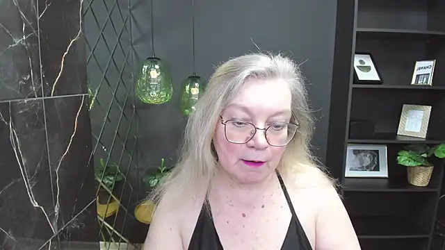 NataliMellow online show from 02-11-25, 01:09