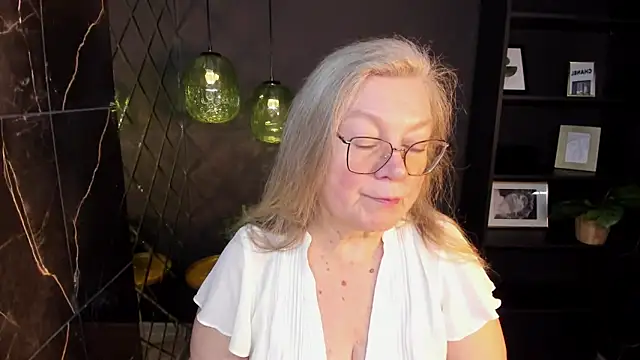 NataliMellow online show from 02-15-26, 01:09