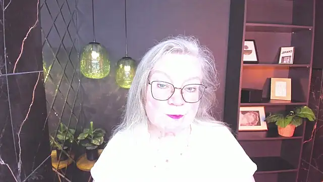 NataliMellow online show from 05-26-26, 01:07