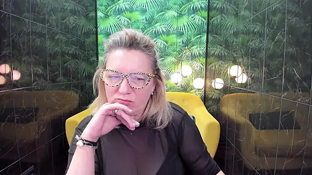 LeaPure online show from 01-02-25, 11:20