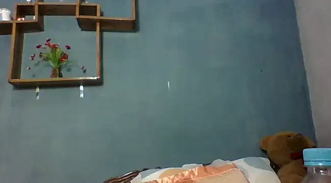 naya86 online show from 02-04-25, 08:13