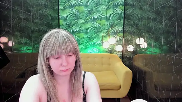 AlanaDreamy online show from 01-12-25, 06:49