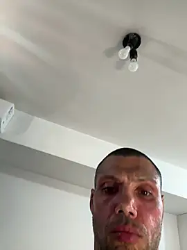 Snapshot of TOYTOYNOW chatting on 01-05-25, 01:36 TOYTOYNOW online show from 01-05-25, 01:36