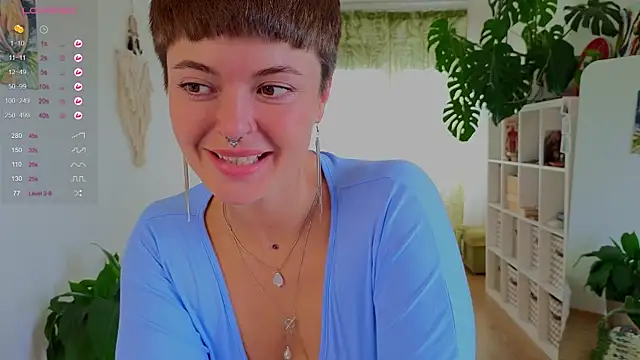 lana sky online show from 09-10-25, 12:27