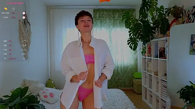 lana sky online show from 10-02-25, 12:34