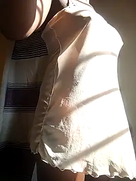 Snapshot of mbokosquad chatting on 03-16-26, 05:44 mbokosquad online show from 03-16-26, 05:44