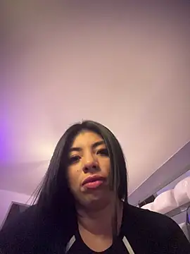 miaparkers online show from 12-13-25, 11:43