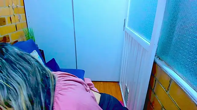 Penelope47 online show from 01-14-25, 11:05