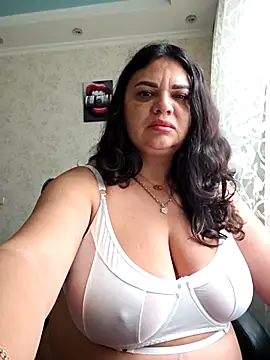 littleRikka online show from 11-03-25, 08:04