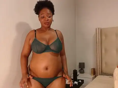 Snapshot of Iminathi20 chatting on 12-30-24, 08:36 Iminathi20 online show from 12-30-24, 08:36