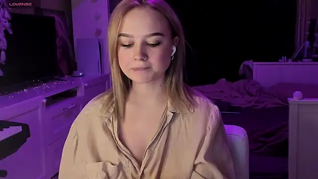 MaryDreaminess online show from 02-06-25, 07:51