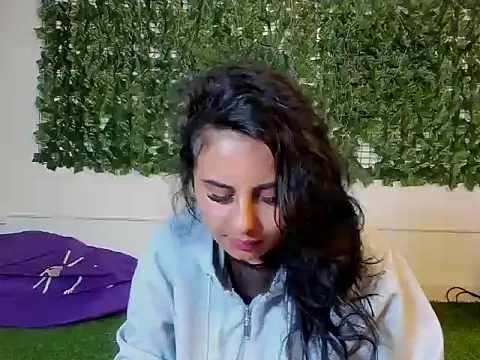 AbbyTaylorr online show from 04-18-26, 02:10