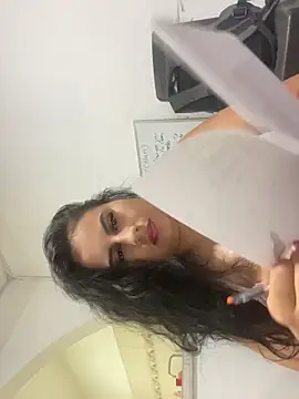 Snapshot of AbbyTaylorr chatting on 05-16-26, 02:19 AbbyTaylorr online show from 05-16-26, 02:19