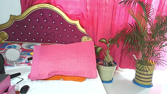 big boobsmature online show from 11-10-25, 02:49