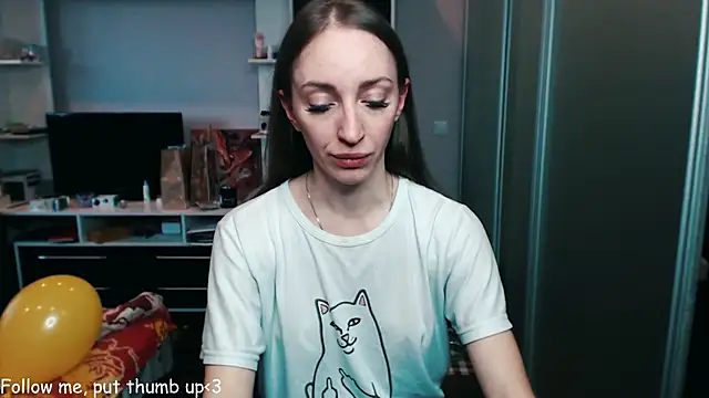 Snapshot of Natalimeowks chatting on 12-31-24, 10:04 Natalimeowks online show from 12-31-24, 10:04