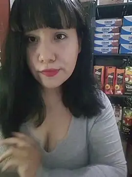 Snapshot of Kalani_Engel chatting on 06-21-26, 11:51 Kalani Engel online show from 06-21-26, 11:51