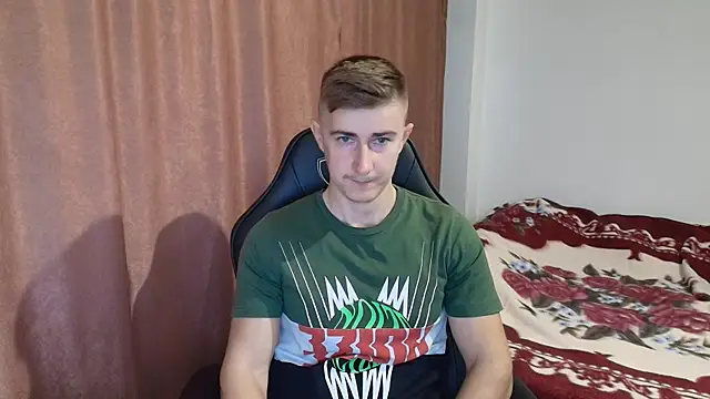 Snapshot of Todhorny9873 chatting on 12-11-24, 08:15 Todhorny9873 online show from 12-11-24, 08:15