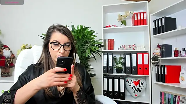 amayawest online show from 12-28-24, 07:44