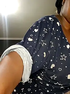 SWEETDOLLY29XX online show from 09-18-25, 12:34