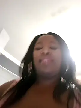 SWEETDOLLY29XX online show from 07-03-26, 06:25