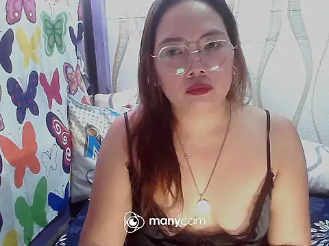 BURBERRY69 online show from 10-04-25, 01:25