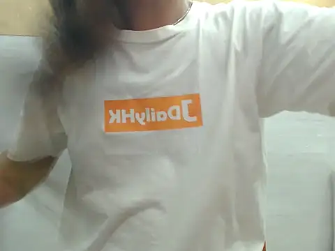 nica20 online show from 09-13-25, 03:01