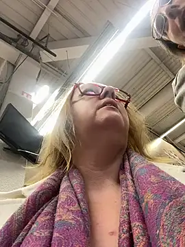 cplcokins34 online show from 12-30-24, 06:27