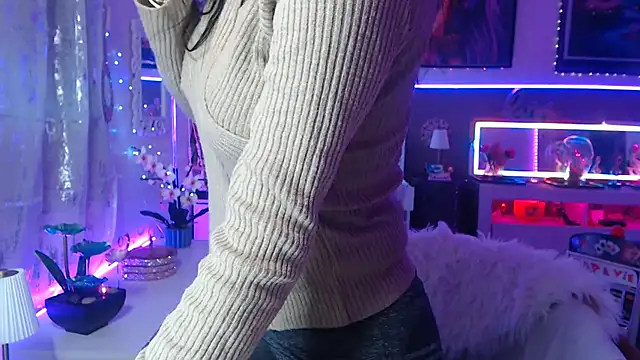 Snapshot of misscectito13 chatting on 02-27-25, 05:36 misscectito13 online show from 02-27-25, 05:36