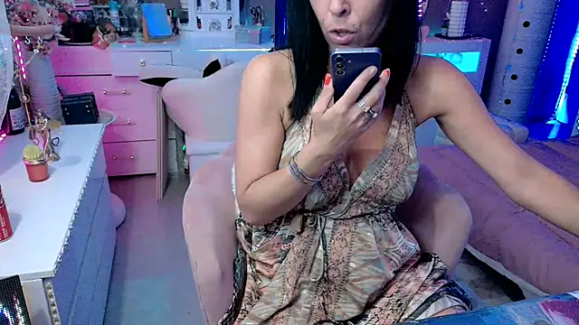 Snapshot of misscectito13 chatting on 06-22-26, 03:53 misscectito13 online show from 06-22-26, 03:53