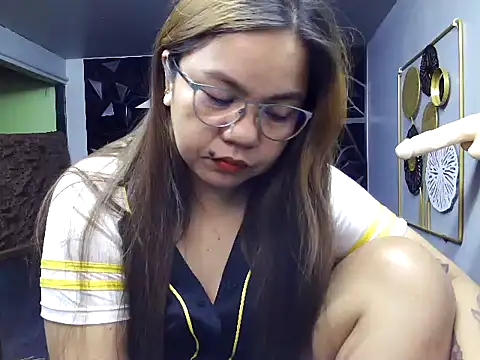 Snapshot of ambersmile chatting on 03-01-25, 10:53 ambersmile online show from 03-01-25, 10:53