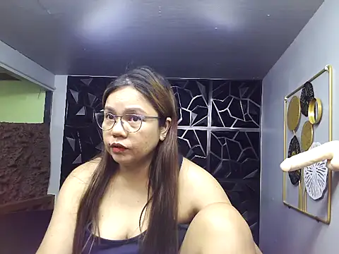 Snapshot of ambersmile chatting on 03-05-25, 01:31 ambersmile online show from 03-05-25, 01:31