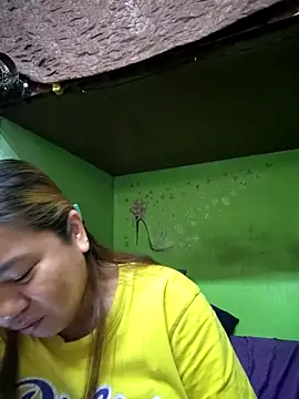 Snapshot of ambersmile chatting on 03-19-25, 06:24 ambersmile online show from 03-19-25, 06:24