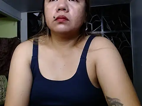 Snapshot of ambersmile chatting on 09-27-25, 04:56 ambersmile online show from 09-27-25, 04:56