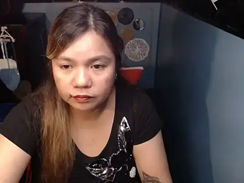 Snapshot of ambersmile chatting on 10-09-25, 10:35 ambersmile online show from 10-09-25, 10:35