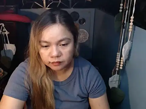 Snapshot of ambersmile chatting on 10-20-25, 08:20 ambersmile online show from 10-20-25, 08:20