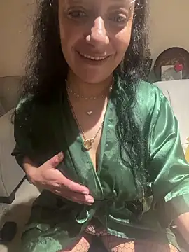 Snapshot of PichyPrettyPussy chatting on 03-17-26, 02:53 PichyPrettyPussy online show from 03-17-26, 02:53