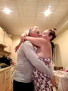  lady red  online show from 01-20-25, 01:53