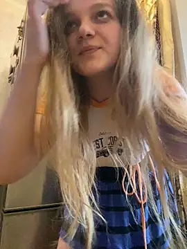 -MimmiLissa- online show from 04-16-26, 04:30