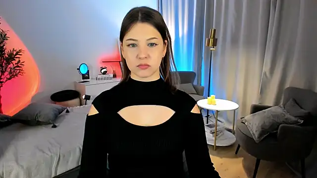 ElizaMild online show from 04-11-26, 01:04