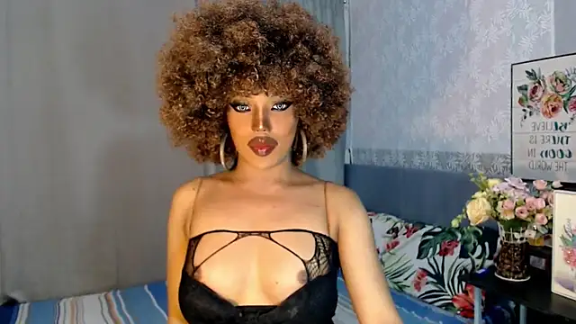 Snapshot of trixxielicious chatting on 12-24-24, 07:22 trixxielicious online show from 12-24-24, 07:22