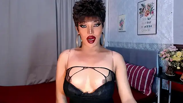 Snapshot of trixxielicious chatting on 01-06-25, 12:37 trixxielicious online show from 01-06-25, 12:37