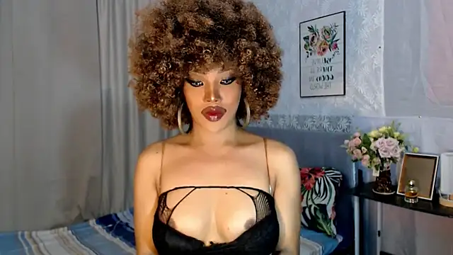 Snapshot of trixxielicious chatting on 01-16-25, 05:11 trixxielicious online show from 01-16-25, 05:11