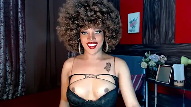Snapshot of trixxielicious chatting on 01-25-25, 01:41 trixxielicious online show from 01-25-25, 01:41