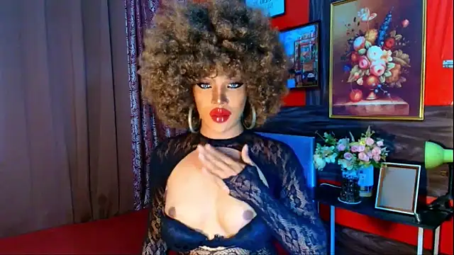 Snapshot of trixxielicious chatting on 03-16-25, 04:56 trixxielicious online show from 03-16-25, 04:56