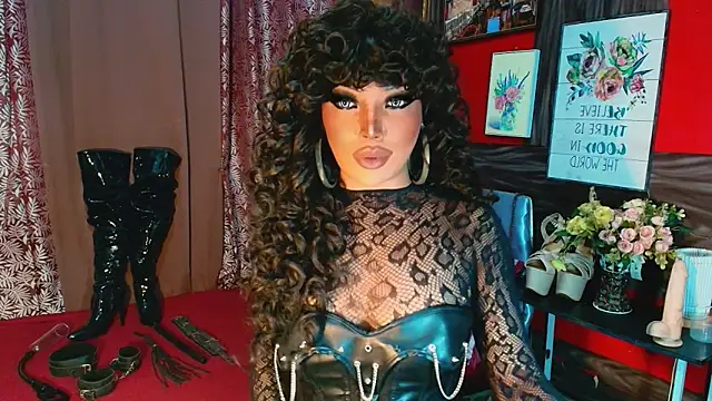 trixxielicious online show from 11-17-25, 12:55