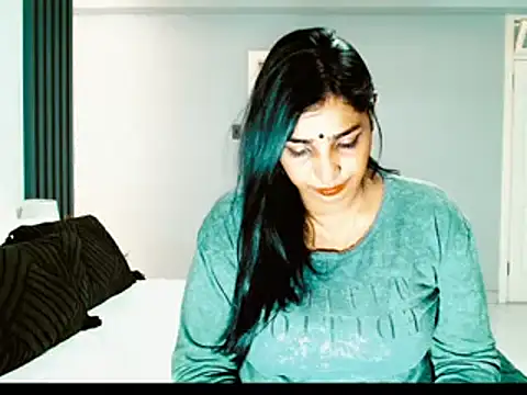 Snapshot of apishkagalmon chatting on 10-17-25, 08:11 apishkagalmon online show from 10-17-25, 08:11
